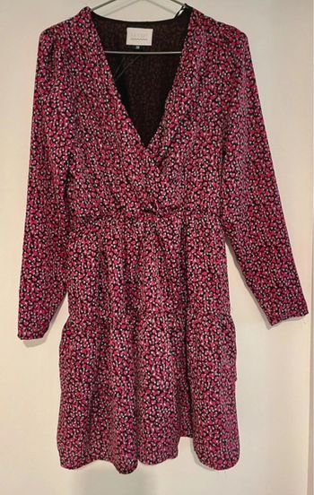 Jolie robe col V manches longues La City taille 38-M neuve