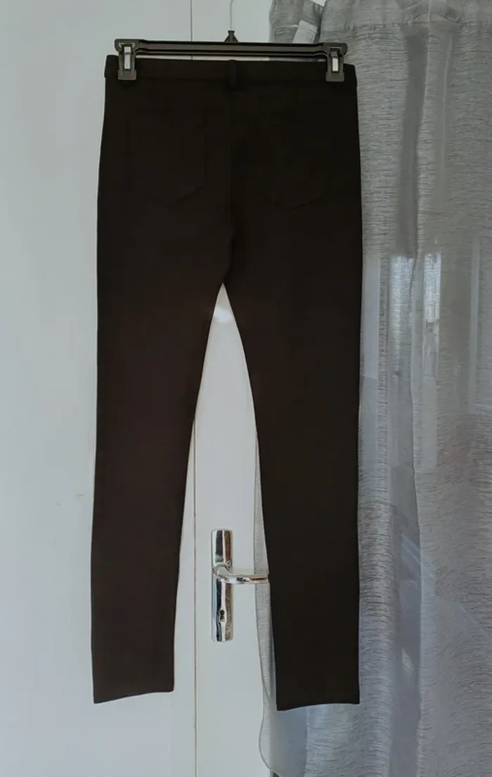 Pantalon élasthanne taille M - photo numéro 5