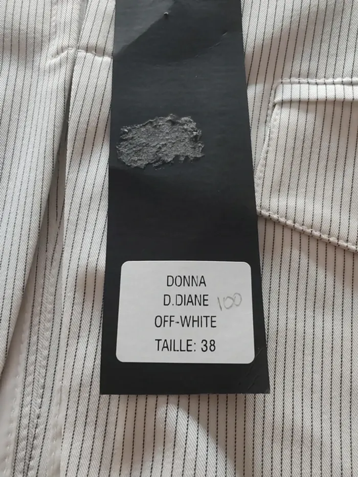 Blazer J.C. Trigon “Donna Diane” Off-White Rayé – Neuf avec Étiquette – Taille 38 - photo numéro 5