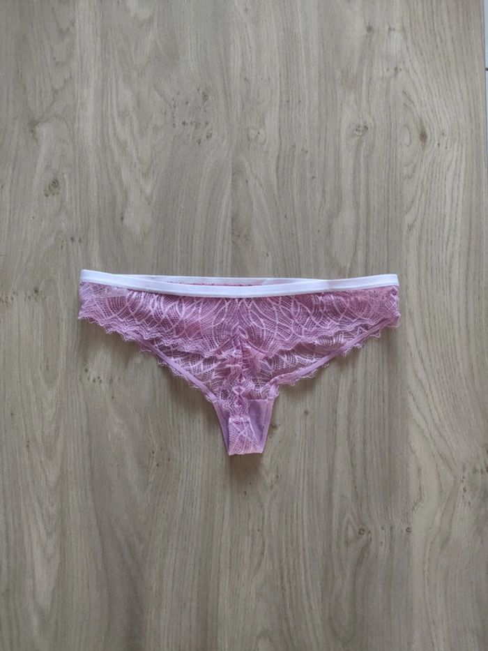 String T L - photo numéro 2