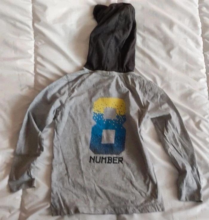 T-shirt à capuche nky 8 ans - photo numéro 2