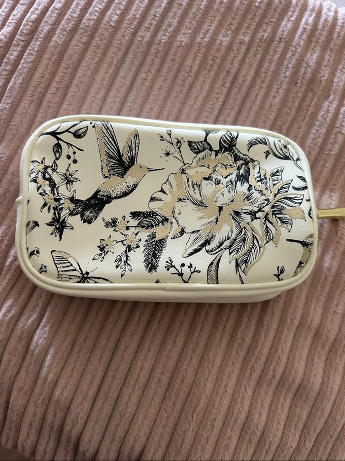 Trousse Estée Lauder - photo numéro 4