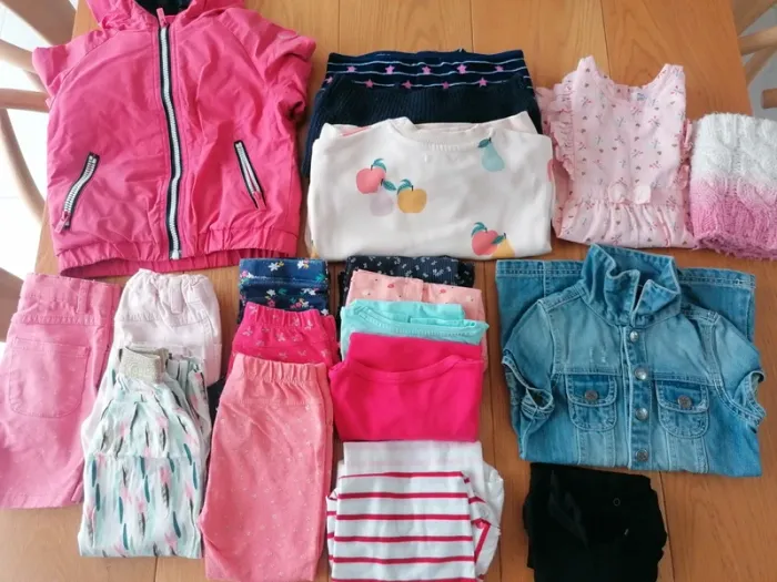 Lot de 20 pièces fille 3 ans
