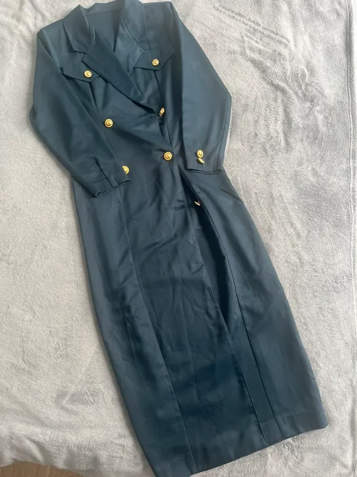 Manteau blazer vintage bleu marine long – Boutons dorés chic