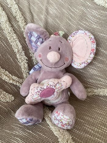 Peluche doudou musical 30cm Noukie’s souris violet parfait état