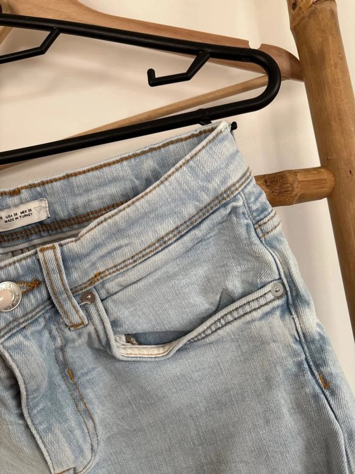 Jean bleu clair Zara taille 38 - photo numéro 4