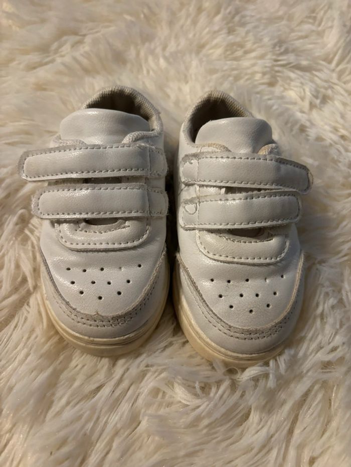 Baskets blanches