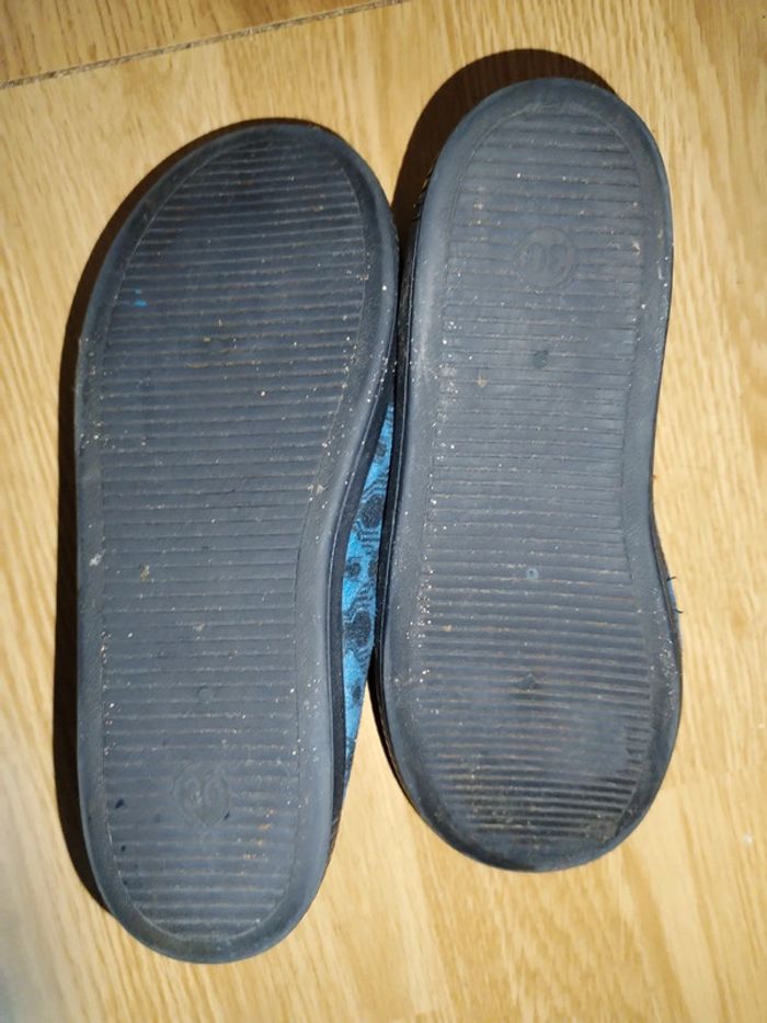 Chaussons Spider-Man pointure 30 - photo numéro 6