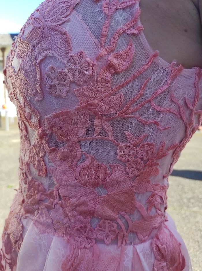 Robe de Cérémonie - photo numéro 9