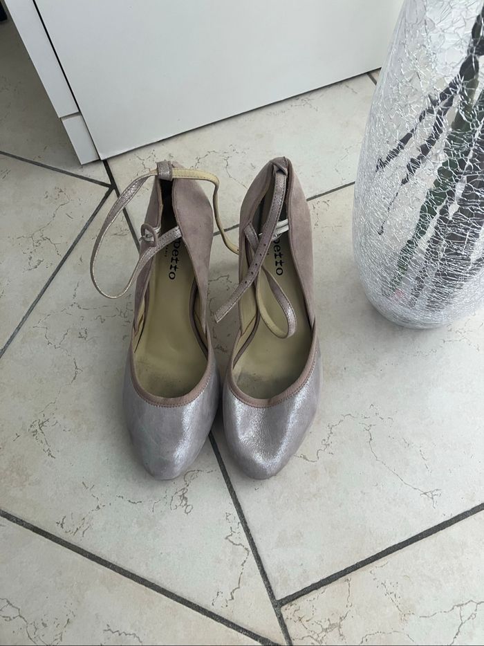 Très belle paire d’escarpins irisées Repetto T.39,5 - photo numéro 9