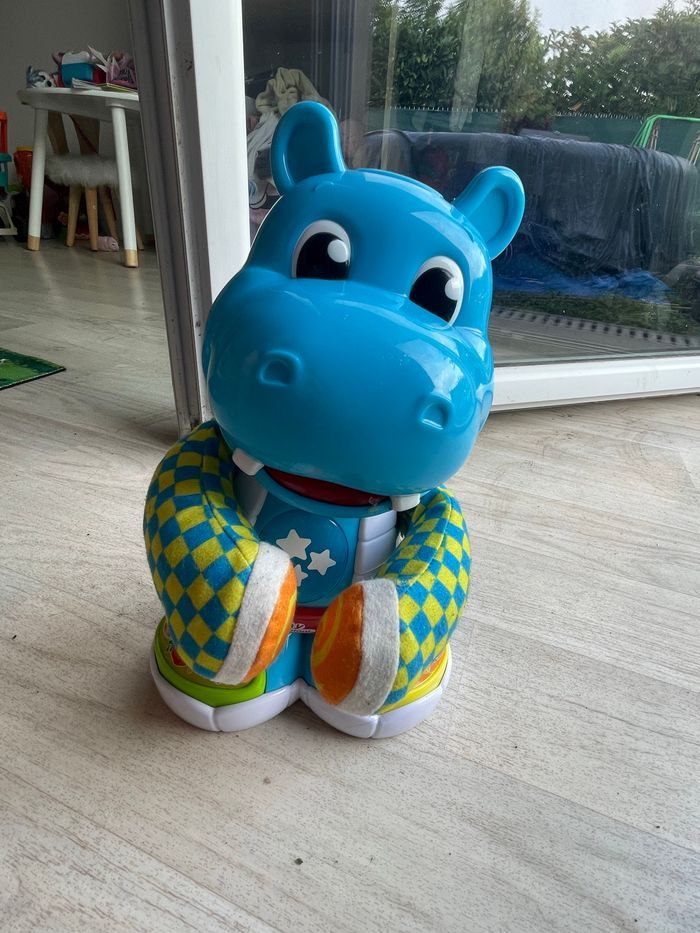 Hippopotames qui parle