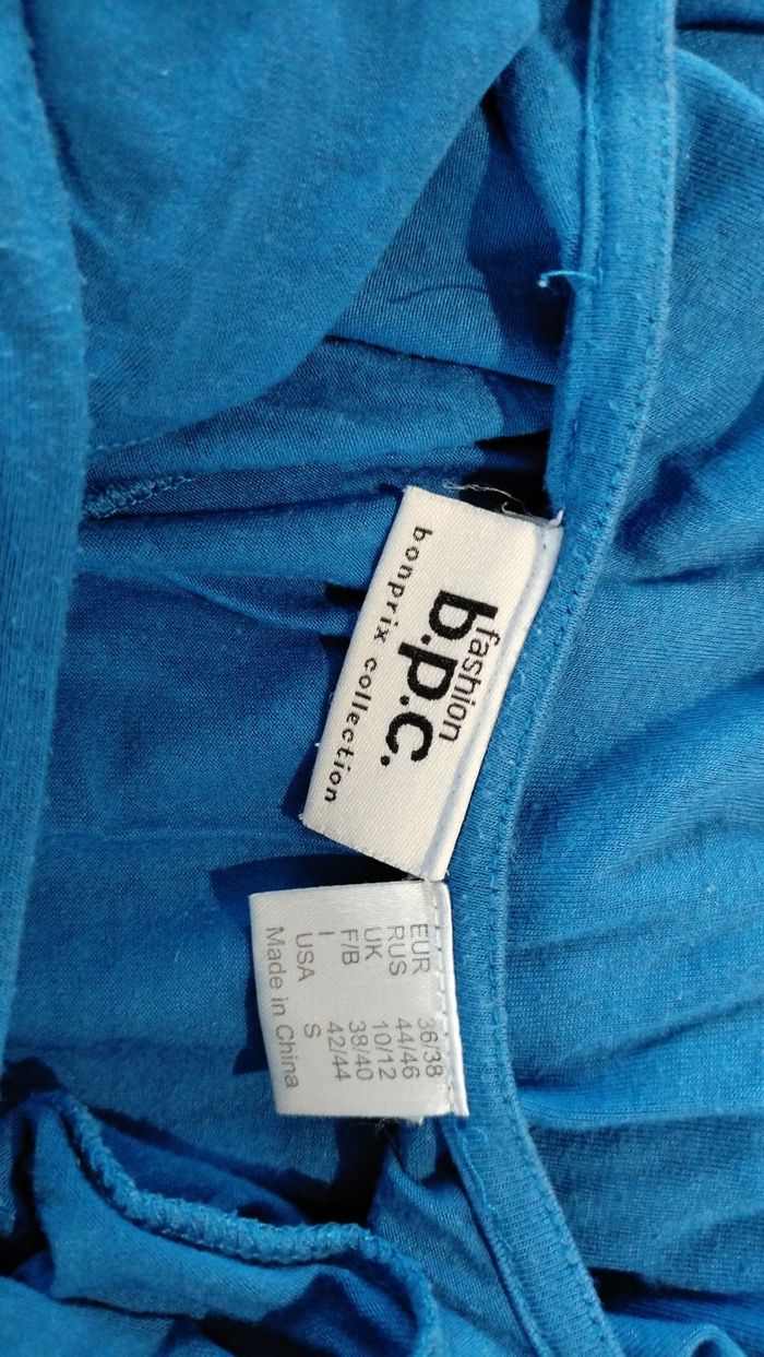 Robe bleue - photo numéro 4