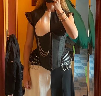 Corset Story