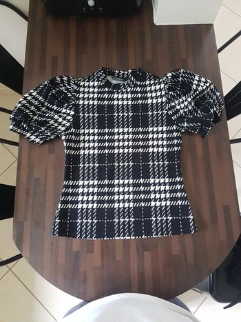 Haut manche bouffante effet pied de poule