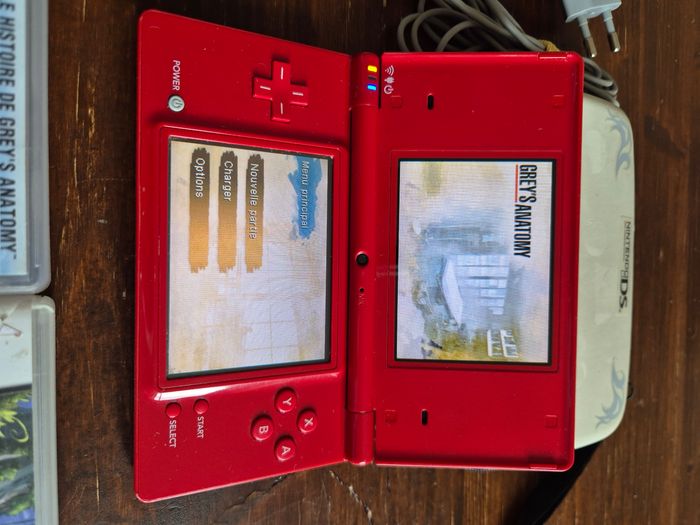 Console Nintendo ds dsi rouge et jeux - photo numéro 2
