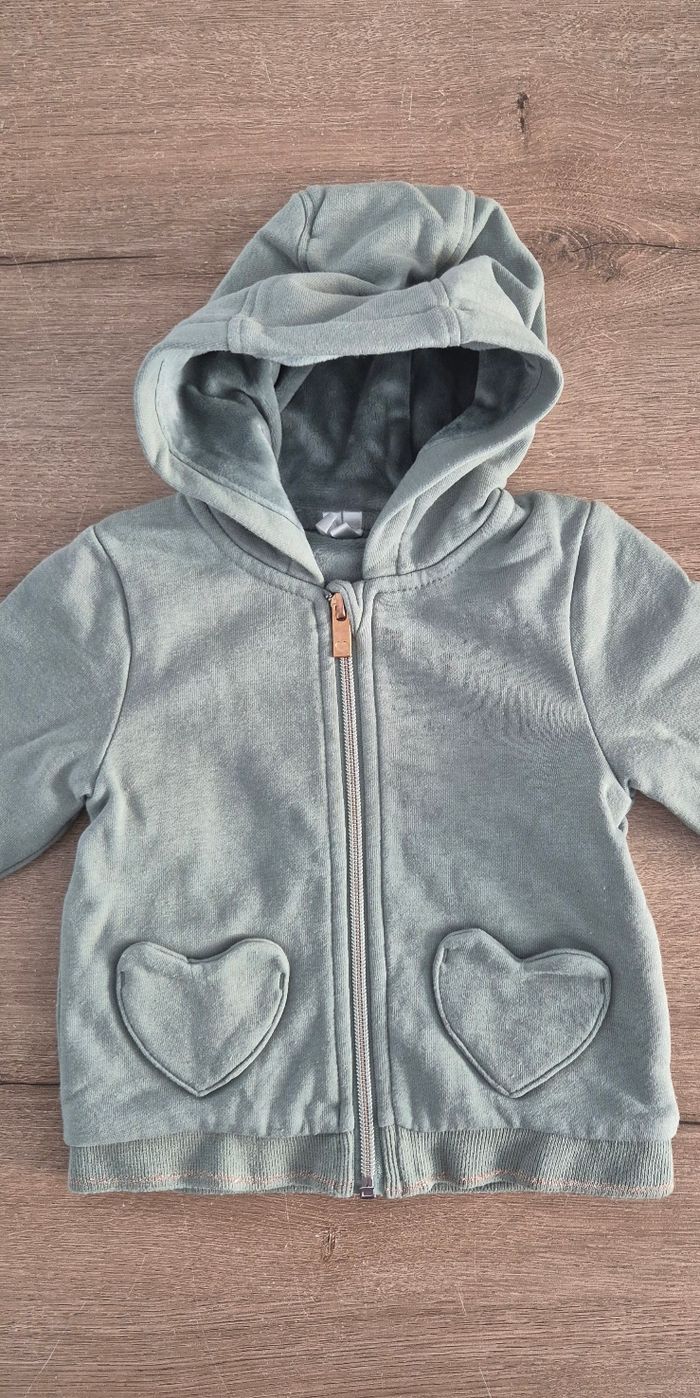 Veste zippée à capuche 12 mois - photo numéro 2