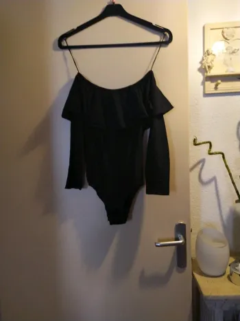Body noir Jennyfer