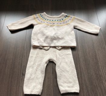 Ensemble 6 mois pull et pantalon Unit baby