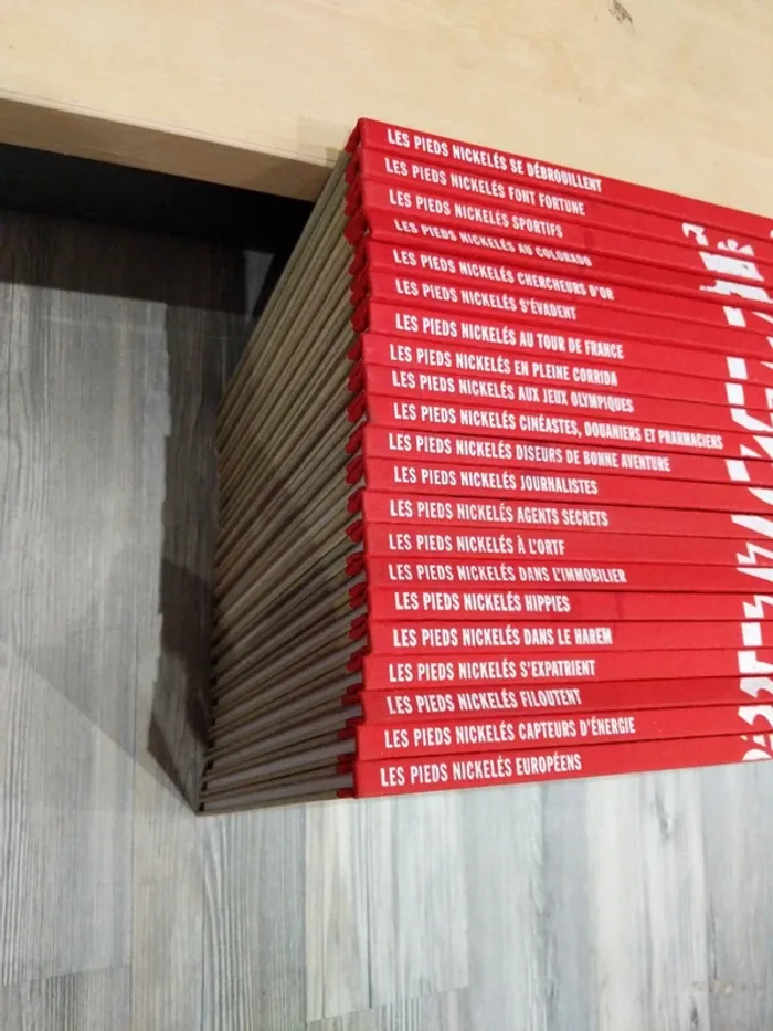 Collection de BD - Les Pieds Nickelés - photo numéro 3