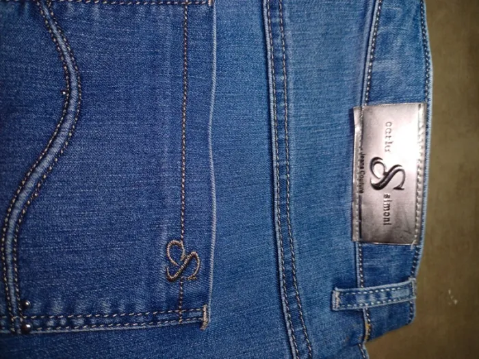 Jeans pantacourts Carla Simoni - photo numéro 4