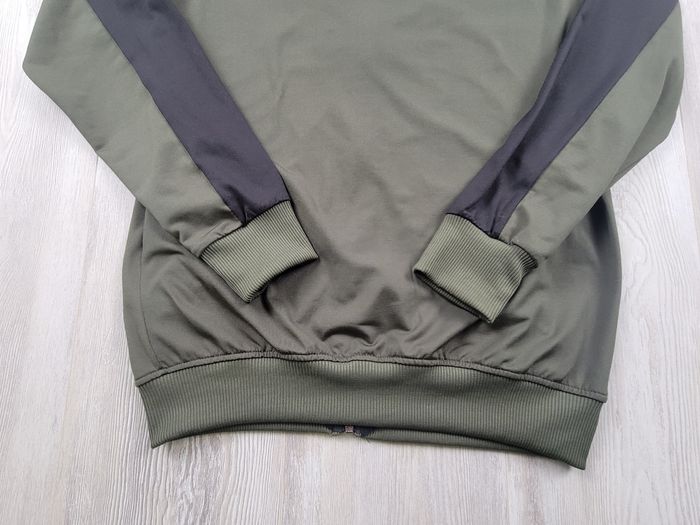 The North Face – Veste légère kaki/noir – Taille M  – Très bon état - photo numéro 6