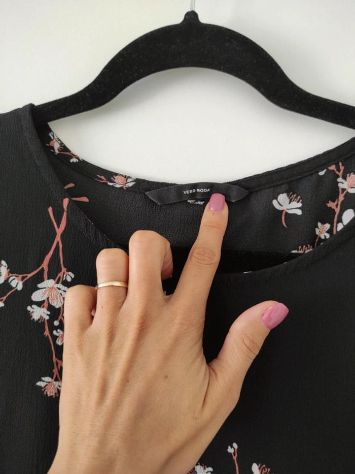 Blouse Véro Moda taille M - photo numéro 5