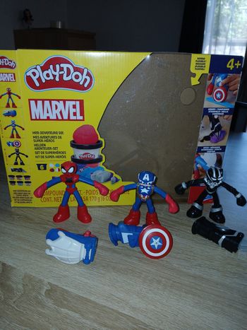 Pate à modeler Marvel