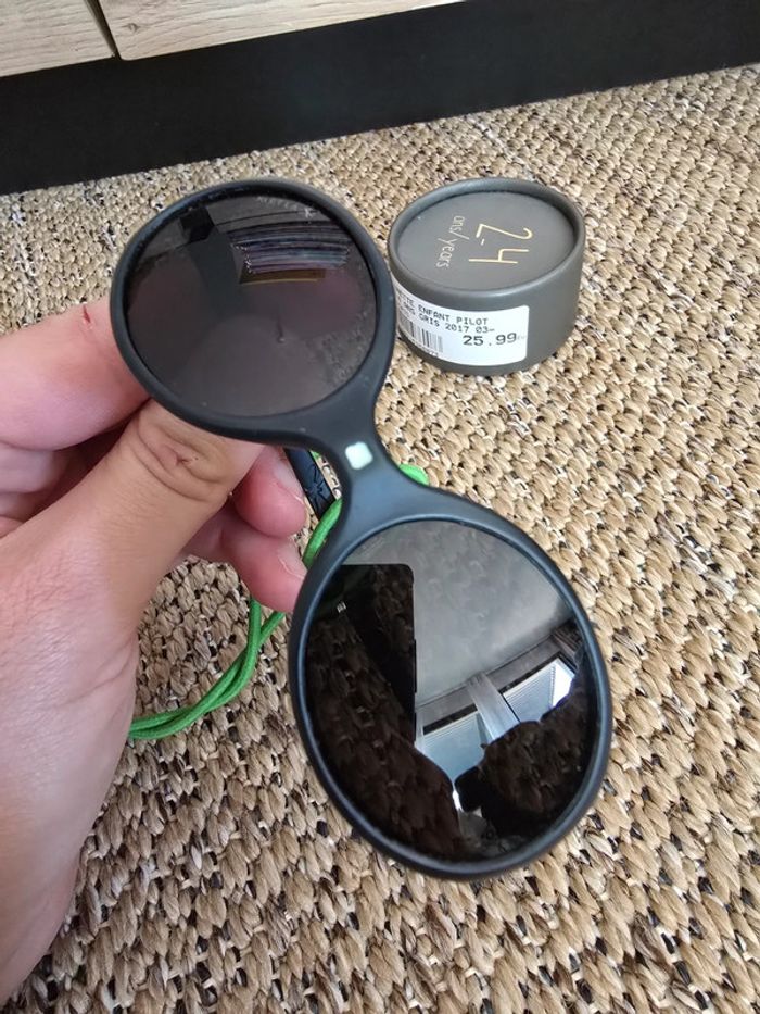 Lunettes de soleil bébé Ki et La 0-18mois - photo numéro 2