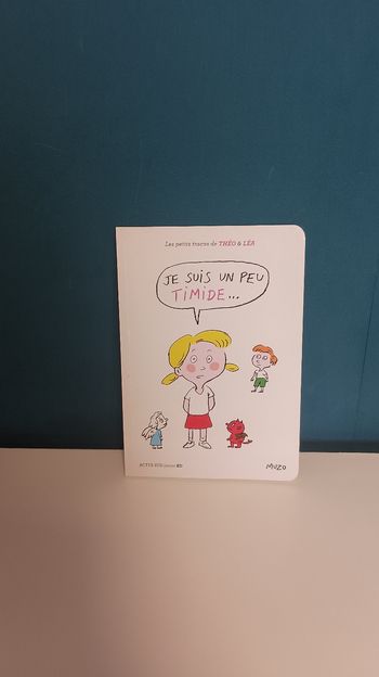 Les petits tracas de Théo et Léa : je suis timide