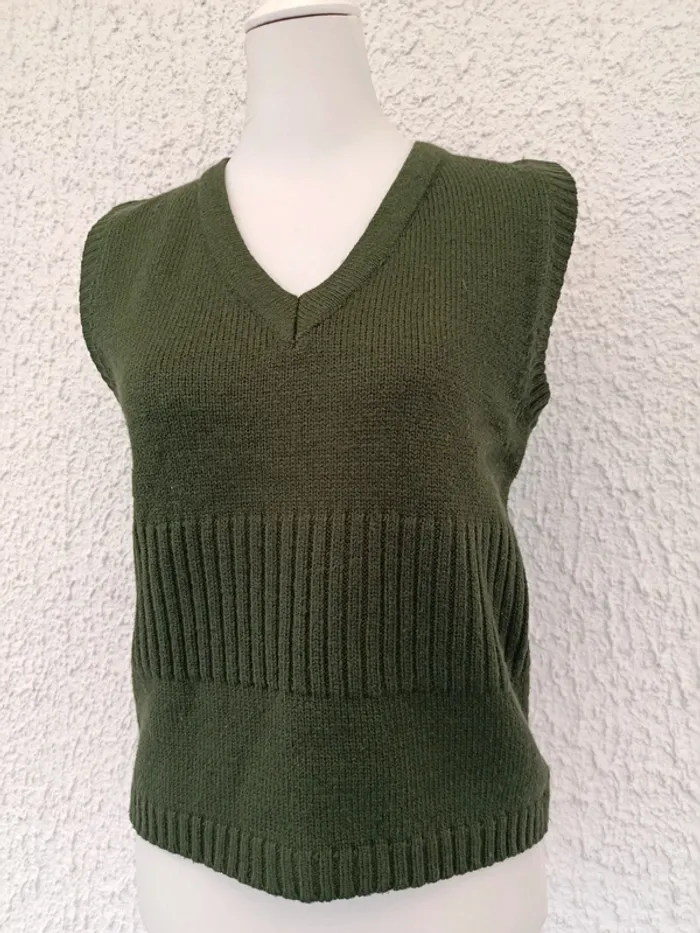 Pull en maille vintage col v sans manches vert/kaki taille 38 - photo numéro 8
