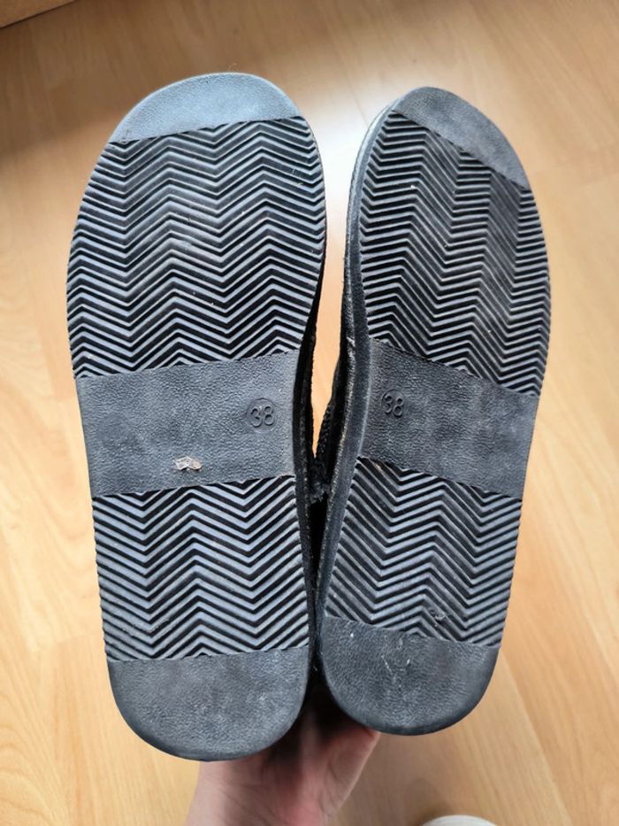 Bottes fourrées noires les tropéziennes pointure 38 - photo numéro 5