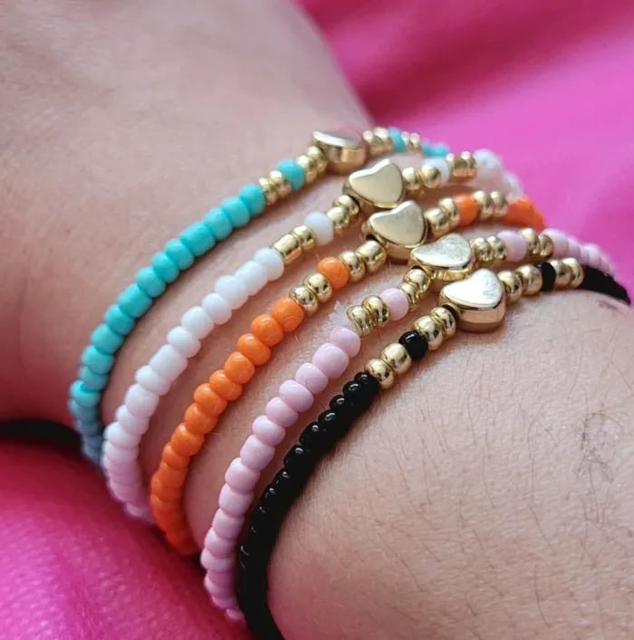 Lot de cinq bracelets cœur perles de rocailles multicolore - photo numéro 6