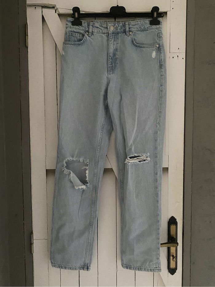 Jean troué straight