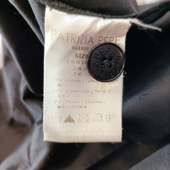 Robe-chemise noire Patrizia Pepe cintrée à poches, manches 3/4, taille 42 A1131 - photo numéro 8