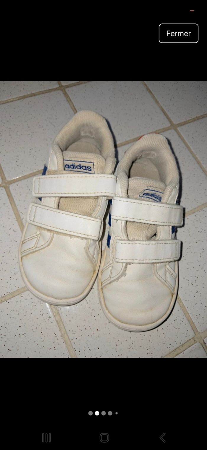 Lot de sandales 24 et baskets taille 24 ⁶ - photo numéro 2