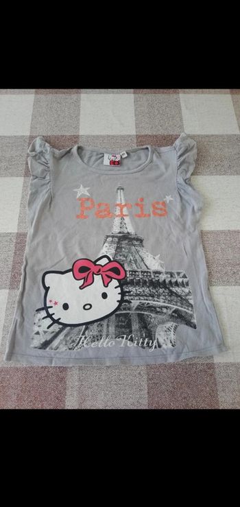 Tee shirt manches courtes gris hello Kitty 8 ans