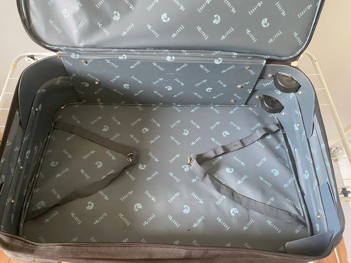 Valise avec cadenas Marque EQUATOR - photo numéro 3