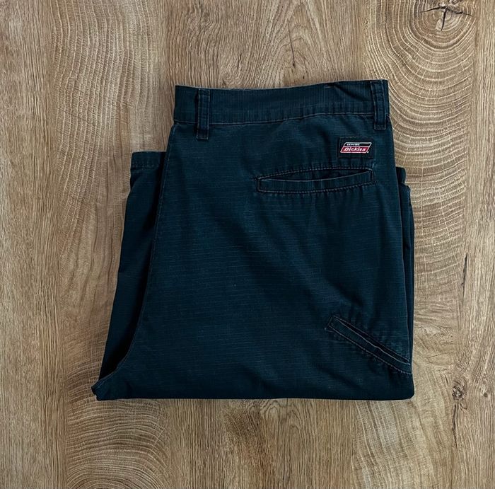 Short large bleu marine Dickies Genuine pour homme, taille W 38 (48 taille française)