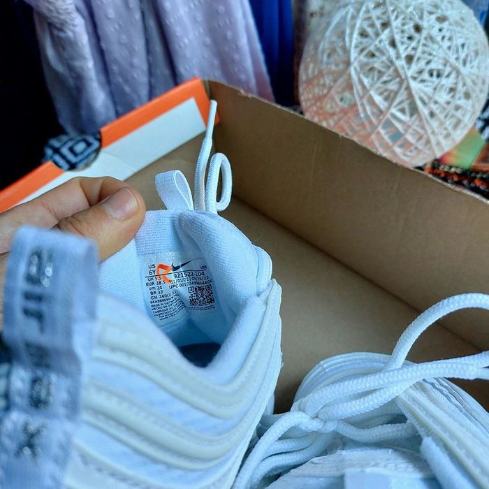 Nike neuves pour t38 taillent petit - photo numéro 3