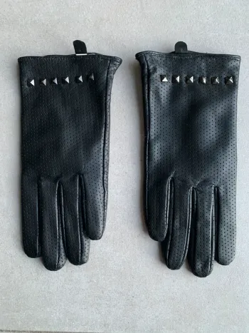 gants en cuir noirs