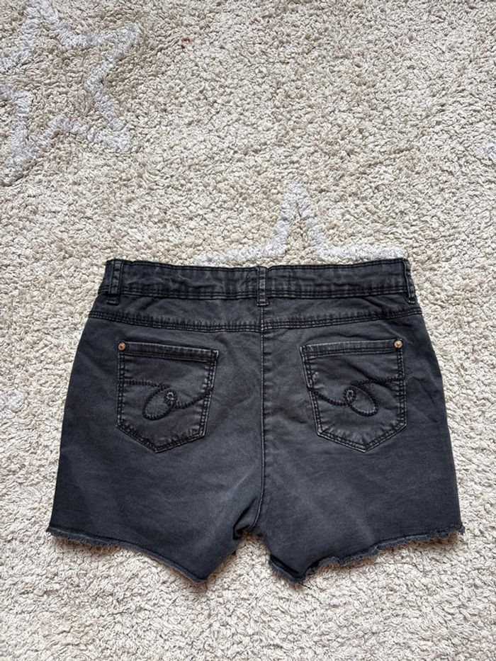 Short 10ans - photo numéro 3