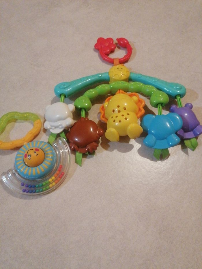 Jouets d éveil - photo numéro 2