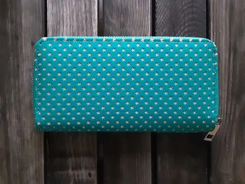 Portefeuille motif étoilées