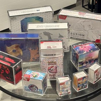 Protections acryliques aimantées pour Pokémon au choix - Boîtes plexi premium neuves