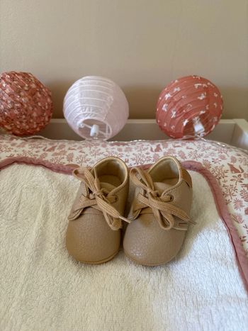 Chaussures super souples taille 3-6M