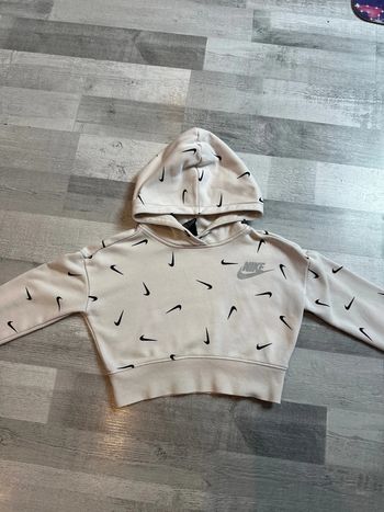 Pull Nike