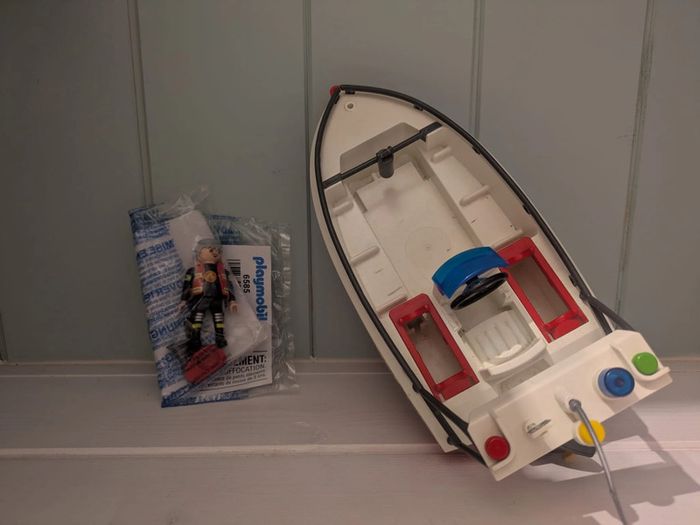 Playmobil Lot pompier - 6585 + 4512 (Chef et Bateau de pompiers) - photo numéro 4