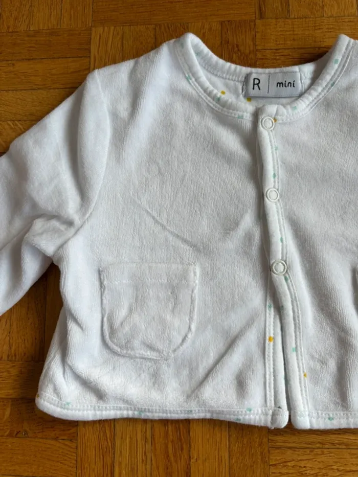Ensemble pyjama + veste R mini 9 mois neuf - photo numéro 16