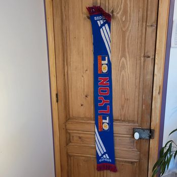 Écharpe Olympiques Lyonnais vintage officiel