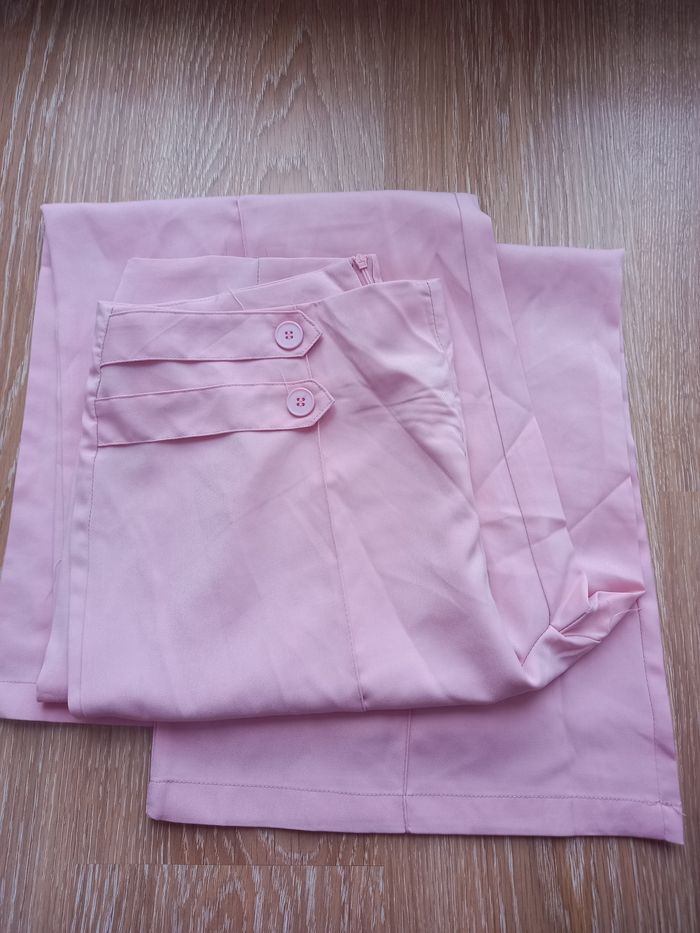 Pantalon rose XXL neuf